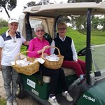 Vice Capt Valli Kemp with Lesley Oloughlin and Von Braybon food cart beauties